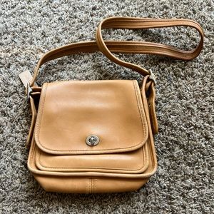 Vintage Coach Crossbody City Bag